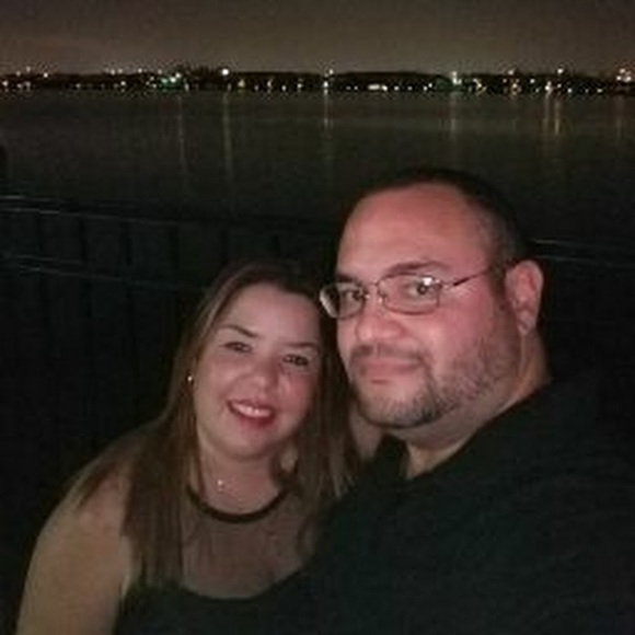 Meet your Posher, Lorena - Picture 1 of 1